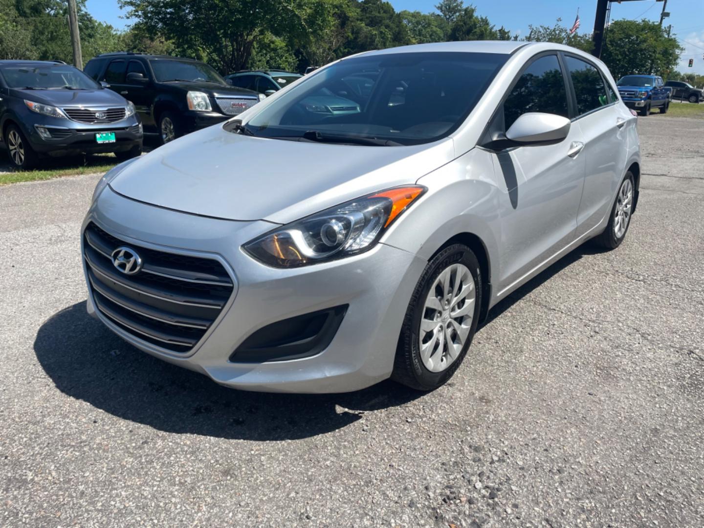 2016 SILVER HYUNDAI ELANTRA GT BASE (KMHD35LH2GU) with an 2.0L engine, Automatic transmission, located at 5103 Dorchester Rd., Charleston, SC, 29418-5607, (843) 767-1122, 36.245171, -115.228050 - Spacious interior with CD/AUX/Sat/Bluetooth, Power Windows, Power Locks, Power Mirrors, Cooling Glove Box, Keyless Entry. 144k miles Located at New Life Auto Sales! 2023 WINNER for Post & Courier's Charleston's Choice Pre-owned Car Dealer AND 2018-2024 Top 5 Finalist for Charleston City Paper's BES - Photo#2